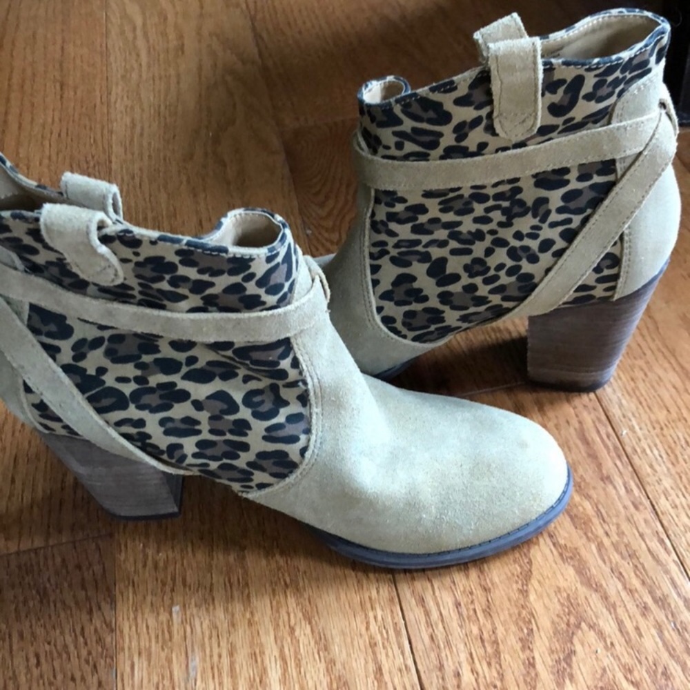 Tan with leopard booties
